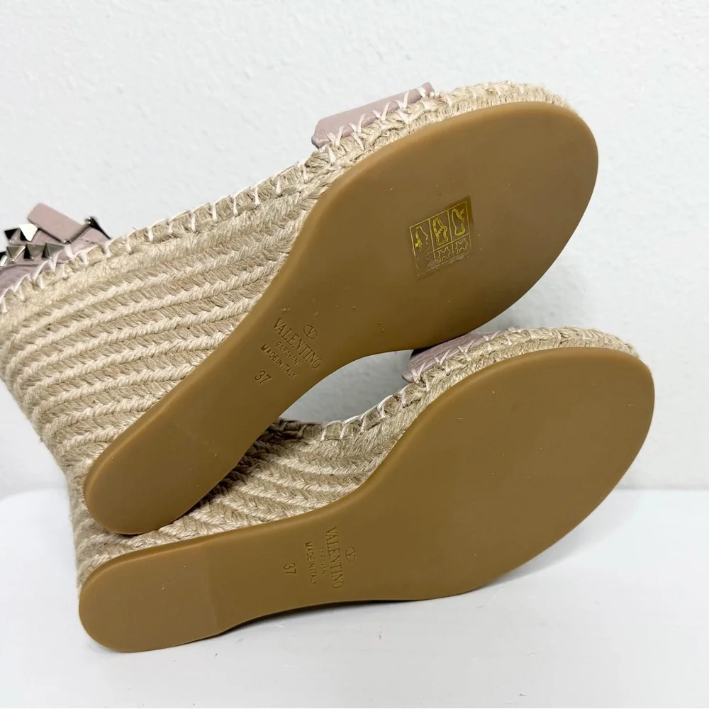 NEW Valentino Garavani Rockstud Espadrille Wedge Sandals Size 37 - Picture 9 of 9